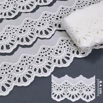 Bordado Inglês BA017 Branco - 8,4 cm - 100% Algodão Bordado Inglês BA017 Branco - 8,4 cm - 100% Algodão