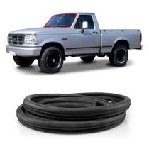 Borracha Parabrisa FD F-4000, F-12000, F-14000 (Sapão)