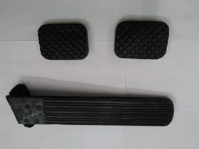 Borracha Pedal Freio e Embreagem e Acelerador Opala e Caravan Borracha Pedal Freio e Embreagem e Acelerador Opala e Caravan