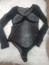 Bory tule, com bojo bordado em pedraria na cor preto tamanho Mo Bory tule, com bojo bordado em pedraria na cor preto tamanho Mo