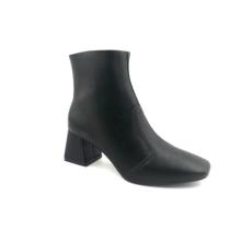 Bota Bebecê Salto Bloco Bico Quadrado Preta 4414240