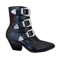 Bota Bico Fino Fivelas Wendi Specchio Brand