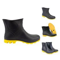 Bota Borracha GRENDENE Forrada Preto Cano 3/4 Sola AMARELA Bota Borracha GRENDENE Forrada Preto Cano 3/4 Sola AMARELA