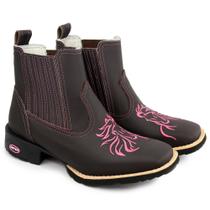 Bota Botina Feminina Cano Curto Em Couro Forma Bico Quadrado Bota Botina Feminina Cano Curto Em Couro Forma Bico Quadrado