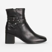 Bota Bottero Cano Curto Feminina Em Couro Preta Bota Bottero Cano Curto Feminina Em Couro Preta
