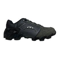 Bota Bull Terrier Titanium Low Masculino Chumbo Bota Bull Terrier Titanium Low Masculino Chumbo