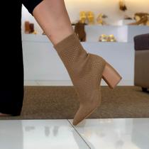 Bota Cano Baixo Salto Bloco Knit Carrano