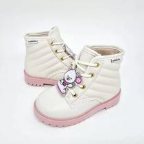 Bota Cano Curto Branco Off Ref.: 2126.522 Tamanho:18 Bota Cano Curto Branco Off Ref.: 2126.522 Tamanho:18