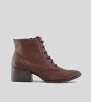 Bota Cano Curto CBK Couro Marrom