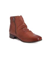 Bota Cano Curto Chamonix Salto Médio Couro Marrom Bota Cano Curto Chamonix Salto Médio Couro Marrom