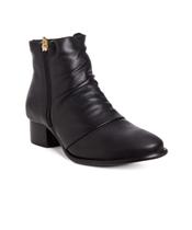 Bota Cano Curto Chamonix Salto Médio Couro Preto Bota Cano Curto Chamonix Salto Médio Couro Preto