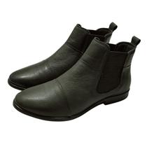 Bota Cano Curto Elástico Couro de Carneiro Verde Militar Bota Cano Curto Elástico Couro de Carneiro Verde Militar
