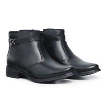 Bota Cano Curto em Couro Amanda Block com Zíper Detalhe em Tira e Metal