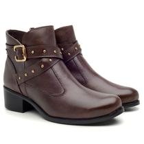 Bota Cano Curto Haldrys Com Tiras Detalhe Em Metal e Uma Fivela Fecho Zíper