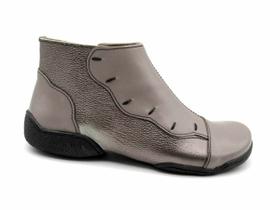 Bota Cano Curto Jgean Feminina de Couro CM0040 Bota Cano Curto Jgean Feminina de Couro CM0040