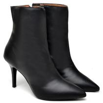 Bota Cano Curto Salto Fino Médio Napa Preto Ella's