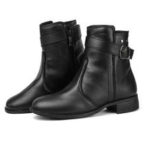 Bota Cano Curto Sola Rasteira Detalhe De Fivela E Zíper
