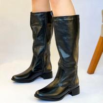 Bota Cano Longo Montaria Couro Legítimo Macio Salto Baixo Cor:PretoTamanho:39 Bota Cano Longo Montaria Couro Legítimo Macio Salto Baixo Cor:PretoTamanho:39