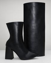 Bota Capa 2 em 1 Cano Alto e Baixo com Bico Fino Preto Bota Capa 2 em 1 Cano Alto e Baixo com Bico Fino Preto