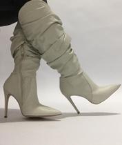 Bota capra cinza cano longo cecconello