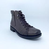 Bota Casual Masculina Pegada em Couro