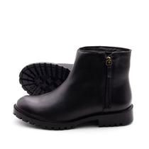 Bota Celine Cano Baixo em Couro Alfa Preta - 4872AP Bota Celine Cano Baixo em Couro Alfa Preta - 4872AP