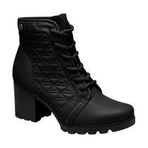 Bota Conturno Dakota Salto Bloco Cano Longo DA942 - Feminino Bota Conturno Dakota Salto Bloco Cano Longo DA942 - Feminino