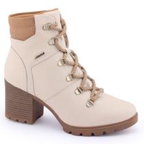 Bota Coturno couro Dakota G4562 salto médio 6,5cm fachetado