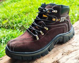 Bota Coturno em Couro Nobuck Adventure Costurada Palmilha em Gel