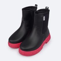 Bota Coturno Feminina Pampili Lucky Preta e Pink 711003 Bota Coturno Feminina Pampili Lucky Preta e Pink 711003