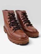 Bota Coturno Feminina Tratorada Com Cadarço Marrom Claro Bota Coturno Feminina Tratorada Com Cadarço Marrom Claro
