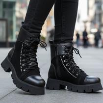 Bota Coturno Feminino Dorf modelo Razor Tratorado e Couro Preto Bota Coturno Feminino Dorf modelo Razor Tratorado e Couro Preto