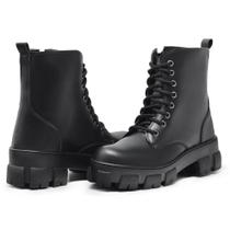 Bota coturno feminino preto sola tratorada blogueira Bota coturno feminino preto sola tratorada blogueira