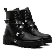 Bota Coturno feminino tratorado Egypcium com tira removível. Bota Coturno feminino tratorado Egypcium com tira removível.