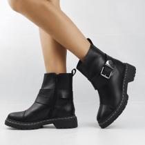 Bota Coturno Fivela