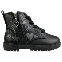Bota Coturno Infantil Menina Molekinha Estampada Zíper Coração Preta Cor:PretoTamanho:25