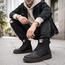 Bota Coturno Masculino, Botina com Solado Borracha Ferraroni, Confortável, Moderno e Pronta Entrega Bota Coturno Masculino, Botina com Solado Borracha Ferraroni, Confortável, Moderno e Pronta Entrega