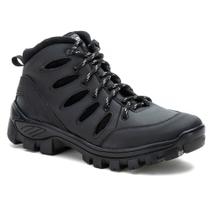 Bota Coturno Masculino em Camurça Versatilidade e Conforto