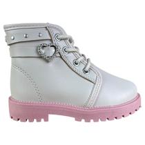 Bota Coturno Molekinha Bebê Menina Original Tratorada Napa Coração Brilho Cor:Branco OffTamanho:21