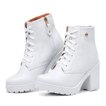 Bota Coturno Tratorada Feminina Cano Medio Salto Grosso Macia Com Ziper Bota Coturno Tratorada Feminina Cano Medio Salto Grosso Macia Com Ziper