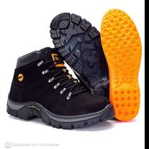 Bota Coturno Unissex Adventure em Couro Cano Curto Preto Bota Coturno Unissex Adventure em Couro Cano Curto Preto