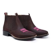 Bota Country Bordado com Elástico em Couro Nobuck Feminino Bota Country Bordado com Elástico em Couro Nobuck Feminino