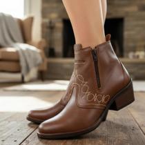 Bota Country Feminina Botina em Couro Com Ziper Botinha Vaquejada Cavalgada Solado Costurado 3565