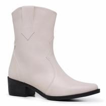 Bota Country Feminina Cano Médio e Bico Fino Elegante Bota Country Feminina Cano Médio e Bico Fino Elegante