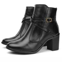 Bota Couro Feminina Cano Curto Salto Médio 7cm Bloco Fachete Tira Cruzada Fivela Preto - Franca Griffe