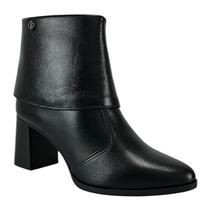 Bota Dakota Cano Curto Dobrado Couro D2381 Preta Bota Dakota Cano Curto Dobrado Couro D2381 Preta