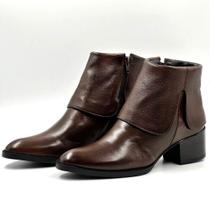 Bota Dazzani Vitelli Cano Curto Salto Médio Feminina Bota Dazzani Vitelli Cano Curto Salto Médio Feminina