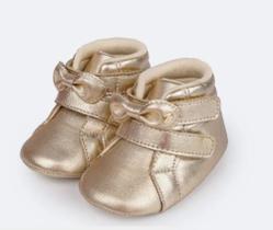 Bota de Bebê Pampili Nina Laço Dourada 679.680