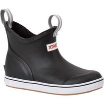 Bota de cano alto Xtratuf Kids preta impermeável tamanho 13