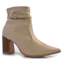 Bota de Cano Curto e Salto Bloco Ramarim Creme 24-58101